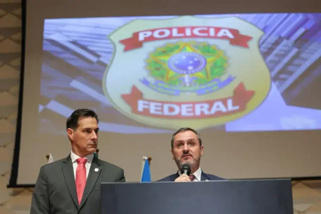 PF aguarda decisão judicial na Bolívia para trazer líder de facção preso em Santa Cruz de la Sierra