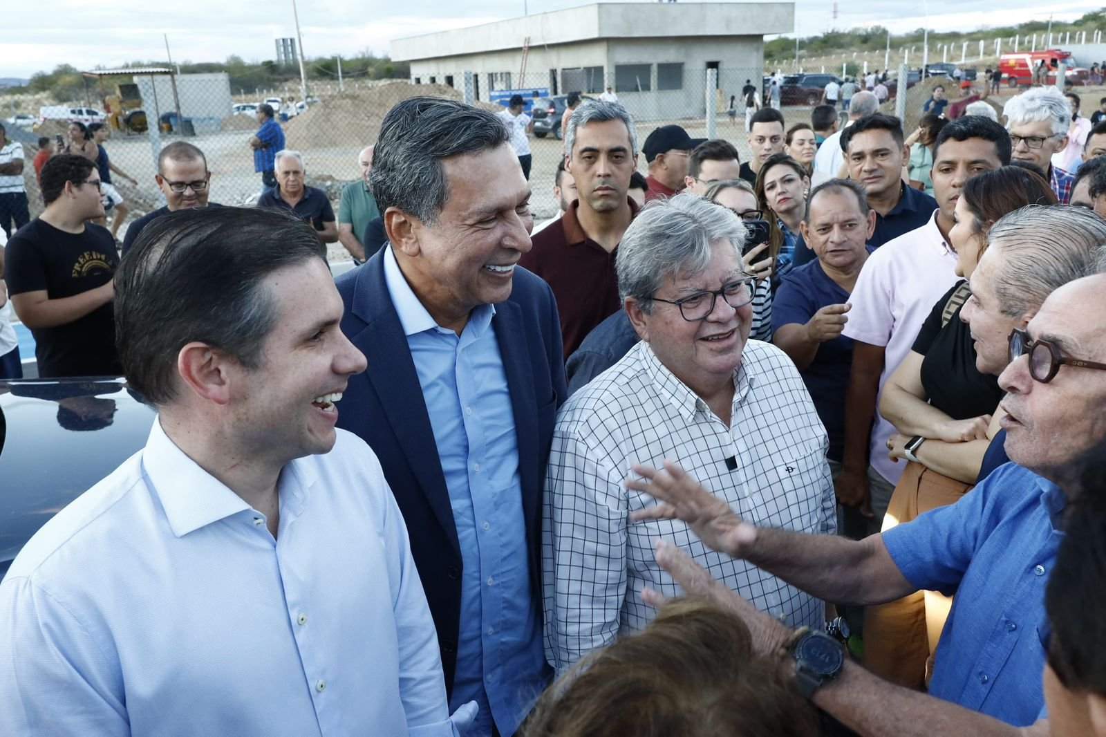 Cícero Lucena destaca potencial de desenvolvimento do Sertão durante inauguração da nova pista do Aeroporto de Patos