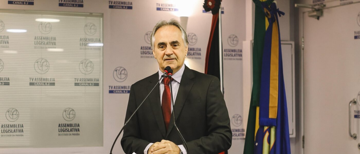 Luciano Cartaxo deixa o PT e filia-se ao Republicanos