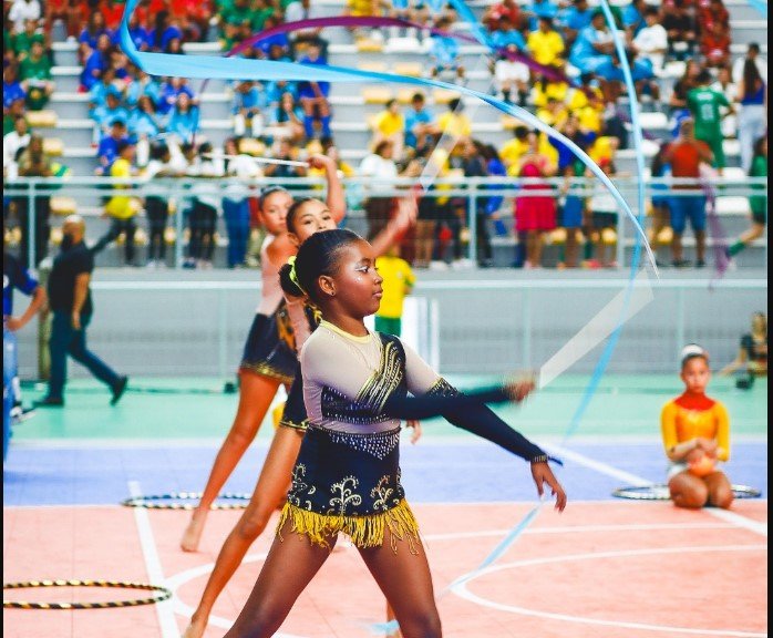 Cícero Lucena destaca integração entre educação e esporte durante abertura das Olimpíadas Escolares de João Pessoa