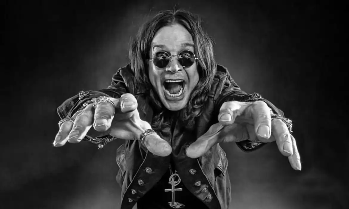 Morre Ozzy Osbourne, lenda do heavy metal, aos 76 anos
