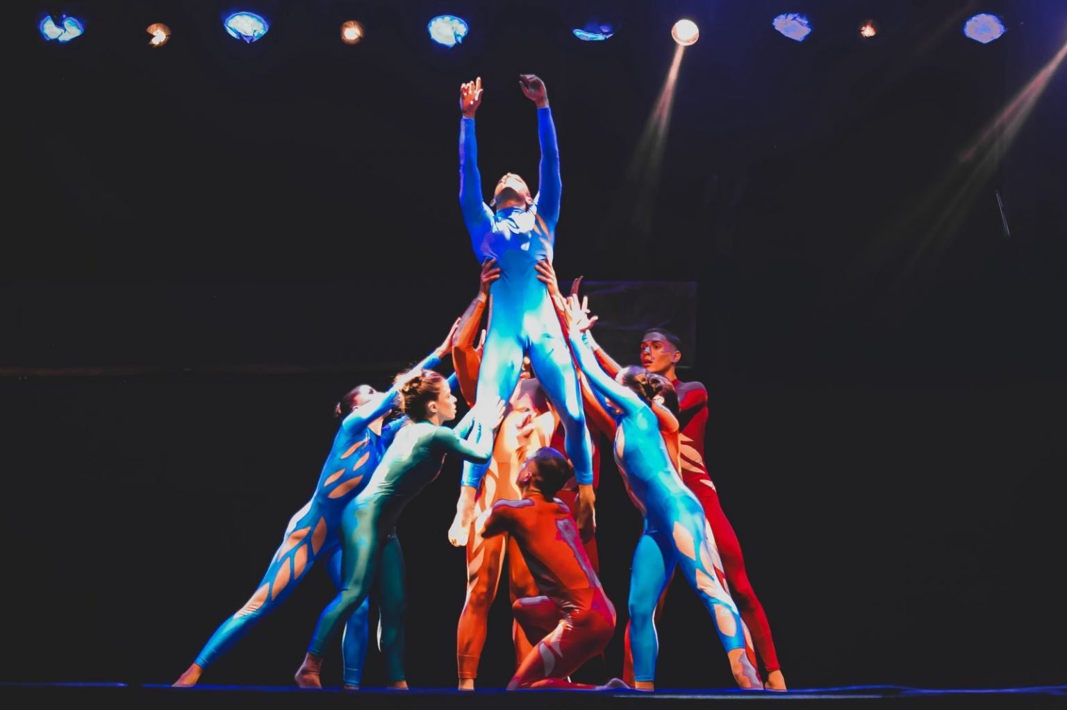 Companhia de Dança de João Pessoa é destaque em festival internacional em Fernando de Noronha