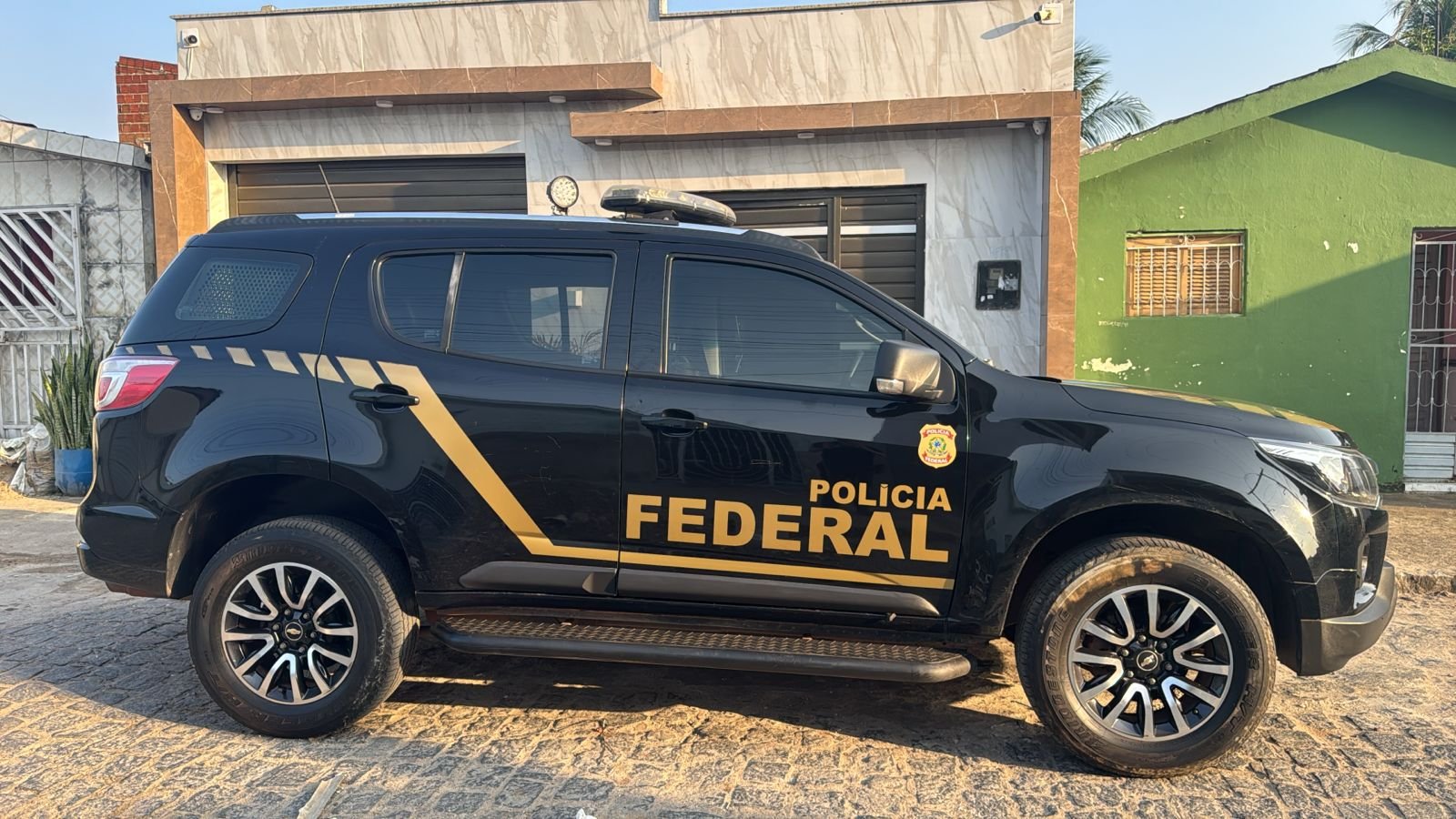 PF cumpre mandados de busca e apreensão por crimes eleitorais em Cruz do Espírito Santo