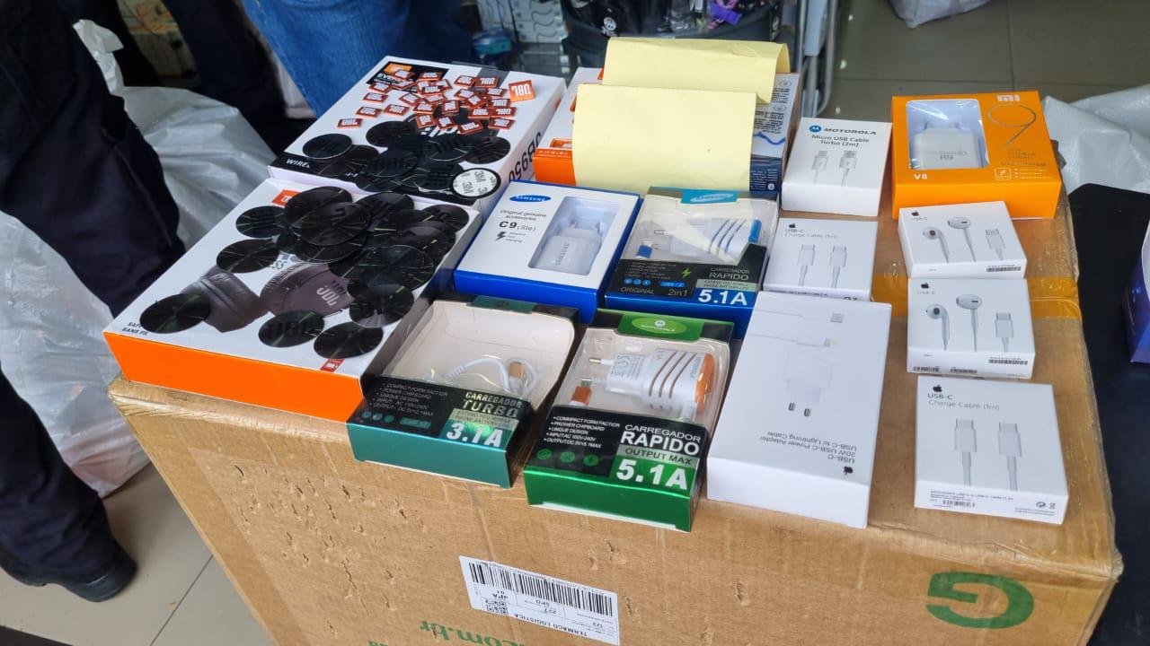 3-3 Polícia Civil apreende milhares de produtos piratas em João Pessoa; veja vídeo