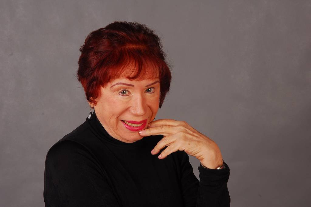 Morre Berta Loran, atriz e comediante que marcou a TV brasileira, aos 99 anos