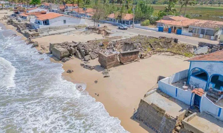 01-2 Avanço do mar se agrava em Rio Tinto e Prefeitura faz parceria com Governo do Estado para obras de contenção