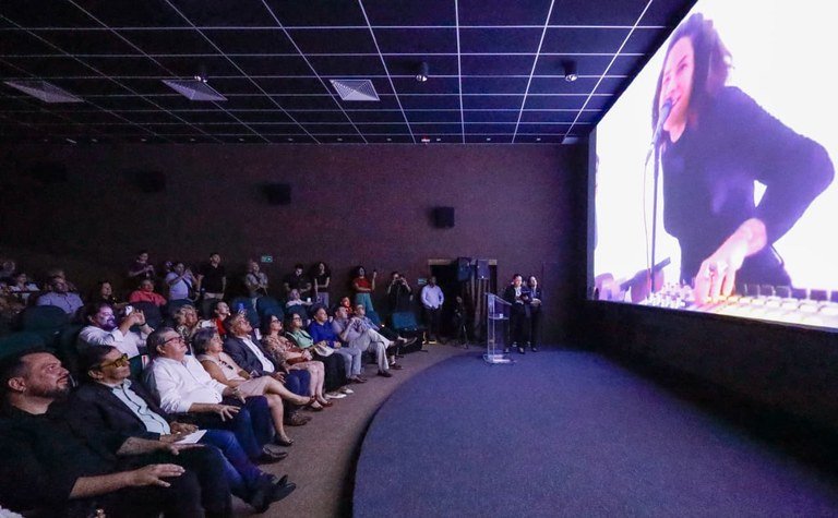 2-3 João Azevêdo lança projeto Fest Aruanda Praia em comemoração ao 20º aniversário do festival de cinema paraibano