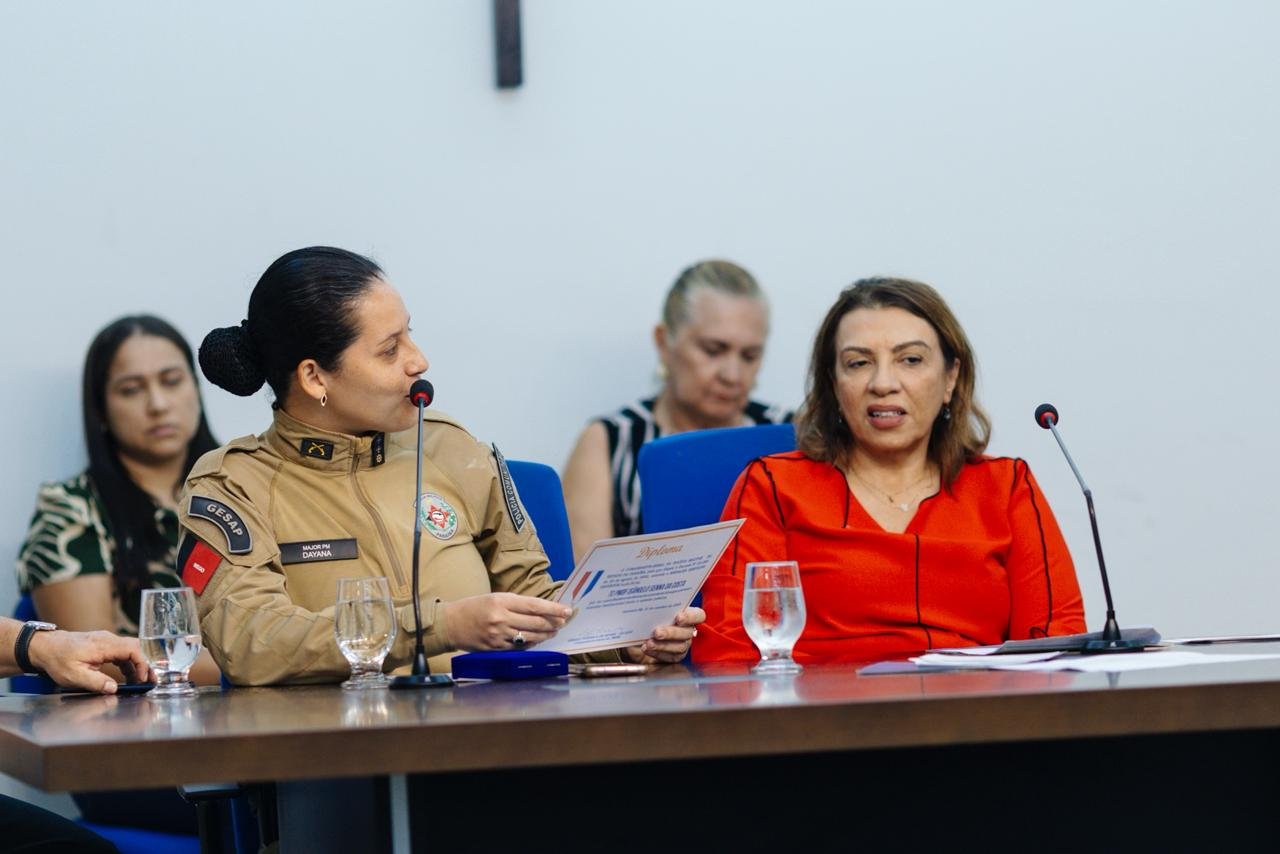 2-4 Assembleia debate ações para enfrentar violência contra a juventude nas periferias da Paraíba