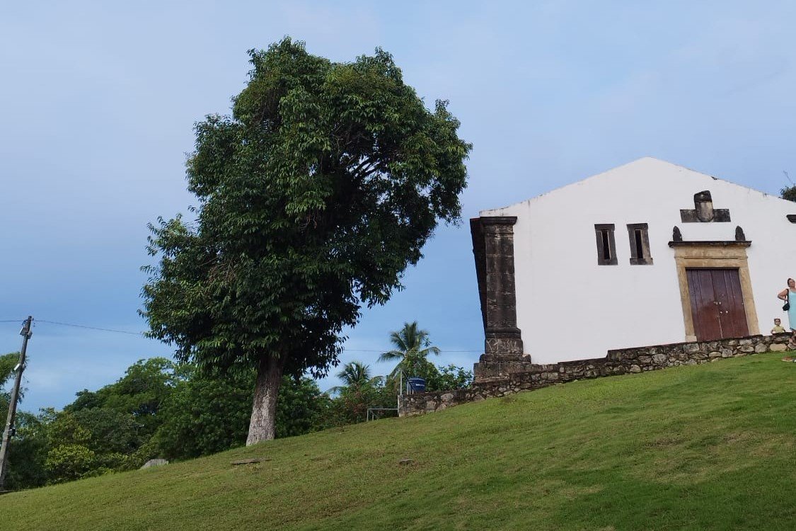 Circulador Cultural celebra black music com Funkeria e DJ AcaraJow neste domingo
