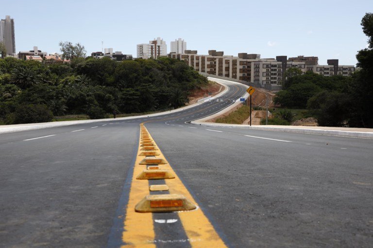02-1 João Azevêdo inaugura via que liga Altiplano ao Hospital Universitário e destaca mais uma obra de mobilidade urbana