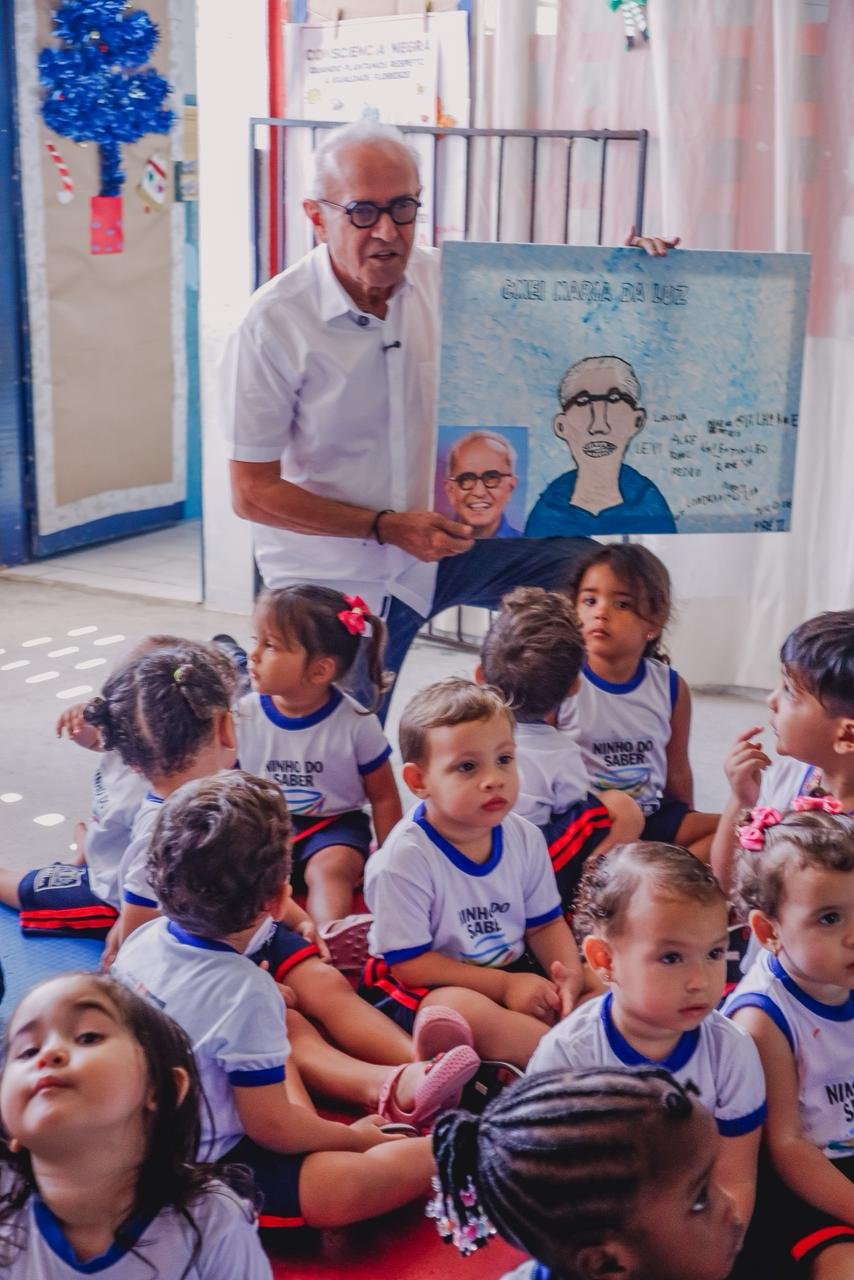 02 Cícero Lucena autoriza início das obras de ampliação do CMEI Maria da Luz, prédio histórico tombado no Centro