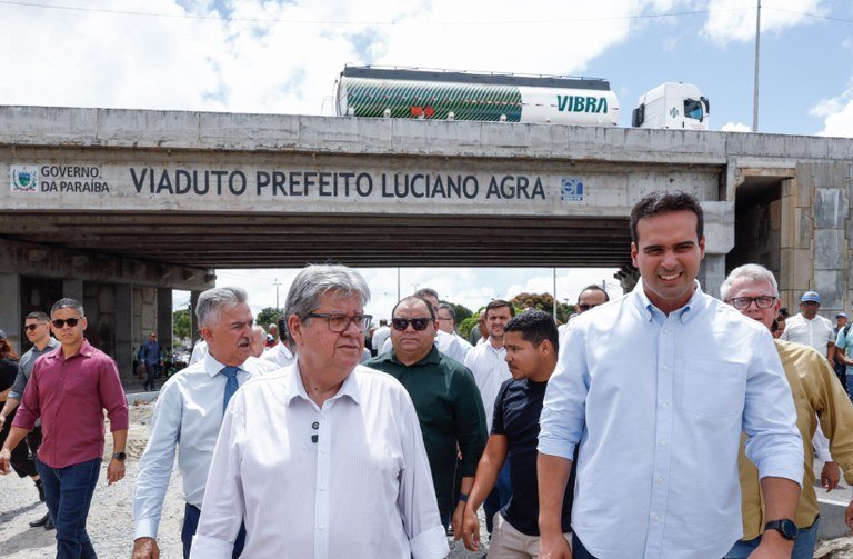 4-1 João Azevêdo entrega mais um investimento em mobilidade urbana em João Pessoa com a liberação da segunda etapa do Viaduto Luciano Agra