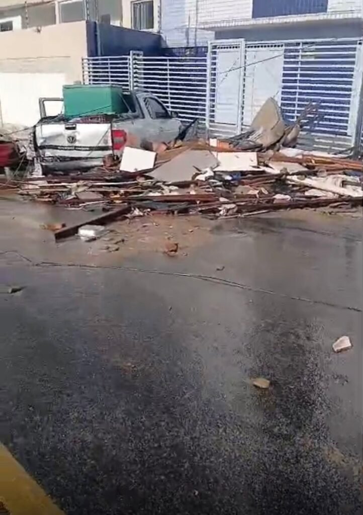 Rompimento-de-reserv2-722x1024 Tragédia em Campina Grande: Cícero Lucena se solidariza com vítimas e oferece apoio à Prefeitura local