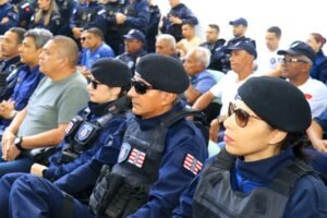 1-13-300x200 Cícero Lucena anuncia aumento de mais de 8% para guardas civis metropolitanos de João Pessoa