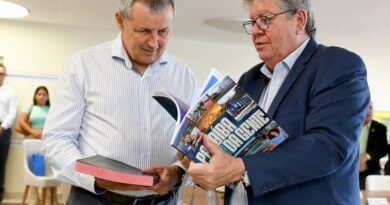 João Azevêdo e general do Exército tratam sobre parcerias nas áreas de Ciência e Tecnologia e combate aos efeitos da estiagem