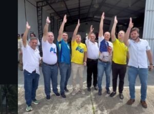 1-25-300x222 Flávio Bolsonaro cumpre agenda em João Pessoa e participa de filiação de Efraim Filho