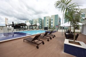 2-10-300x200 João Azevêdo entrega 128 apartamentos em Patos e reforça política habitacional no Sertão