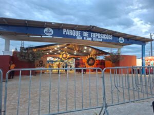 EXPO-SUME-2-300x225 Com apoio do Governo da Paraíba, Expo Sumé abre a temporada de eventos do agro no Cariri 