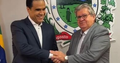Ministro do Turismo firma parcerias com o Governo da Paraíba para qualificação profissional e anuncia fórum internacional em João Pessoa