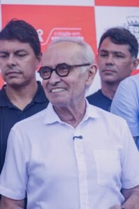 cicero-lucena-sergio-lucena-200x300 Cícero Lucena dá início a segunda etapa da requalificação da Avenida Hilton Souto Maior, com alargamento de vias, iluminação em LED e acessibilidade