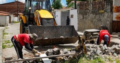 Gaeco e forças de segurança removem barricadas de facções e liberam ruas em João Pessoa