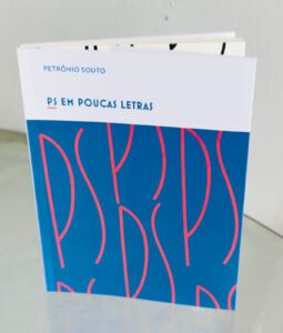 livro-de-petronio-souto-255x300 Jornalista Petrônio Souto lança primeiro livro na Fundação Casa de José Américo