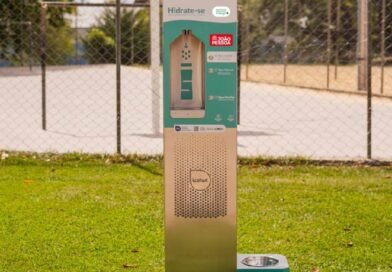 Prefeitura e Sicoob firmam parceria para instalação de totens de hidratação em espaços públicos