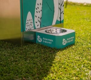 totem-de-hidratacao-para-pet-300x265 Prefeitura e Sicoob firmam parceria para instalação de totens de hidratação em espaços públicos