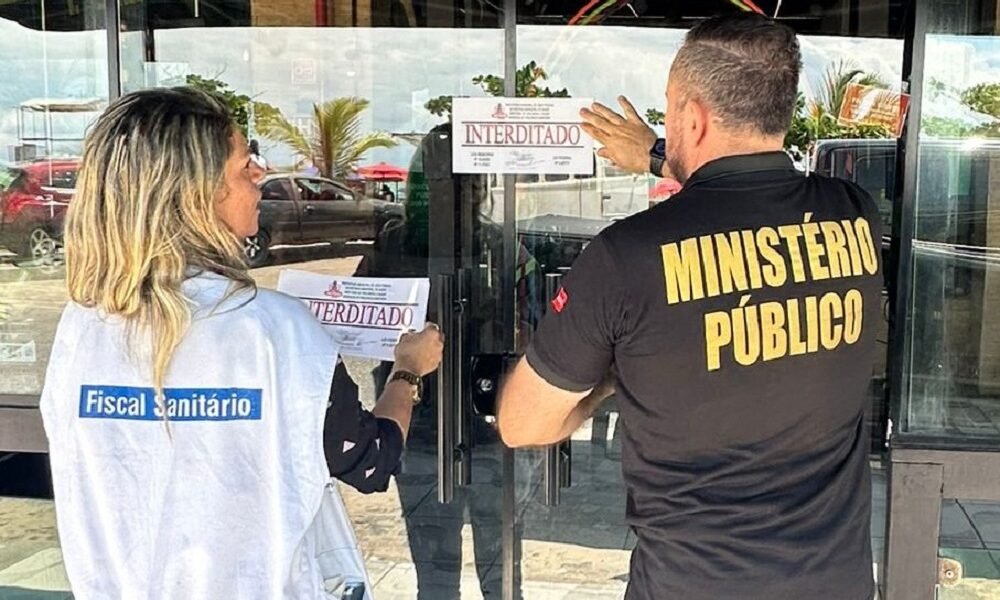 Bessa Gril é interditado no Bessa durante fiscalização do MP-Procon e Vigilância Sanitária de JP