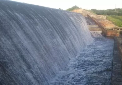 Barragem da Farinha amplia sangria e lâmina d’água já atinge 4 cm após novas chuvas