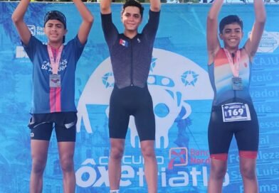 Fundação Campeões do Amanhã vence prova de triathlon em Maceió