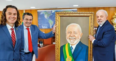 Entre a cruz e a espada, Lula enfrenta dilema eleitoral na Paraíba