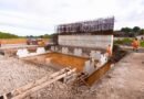Avançam as obras de construção da ponte sobre o Rio Cuiá
