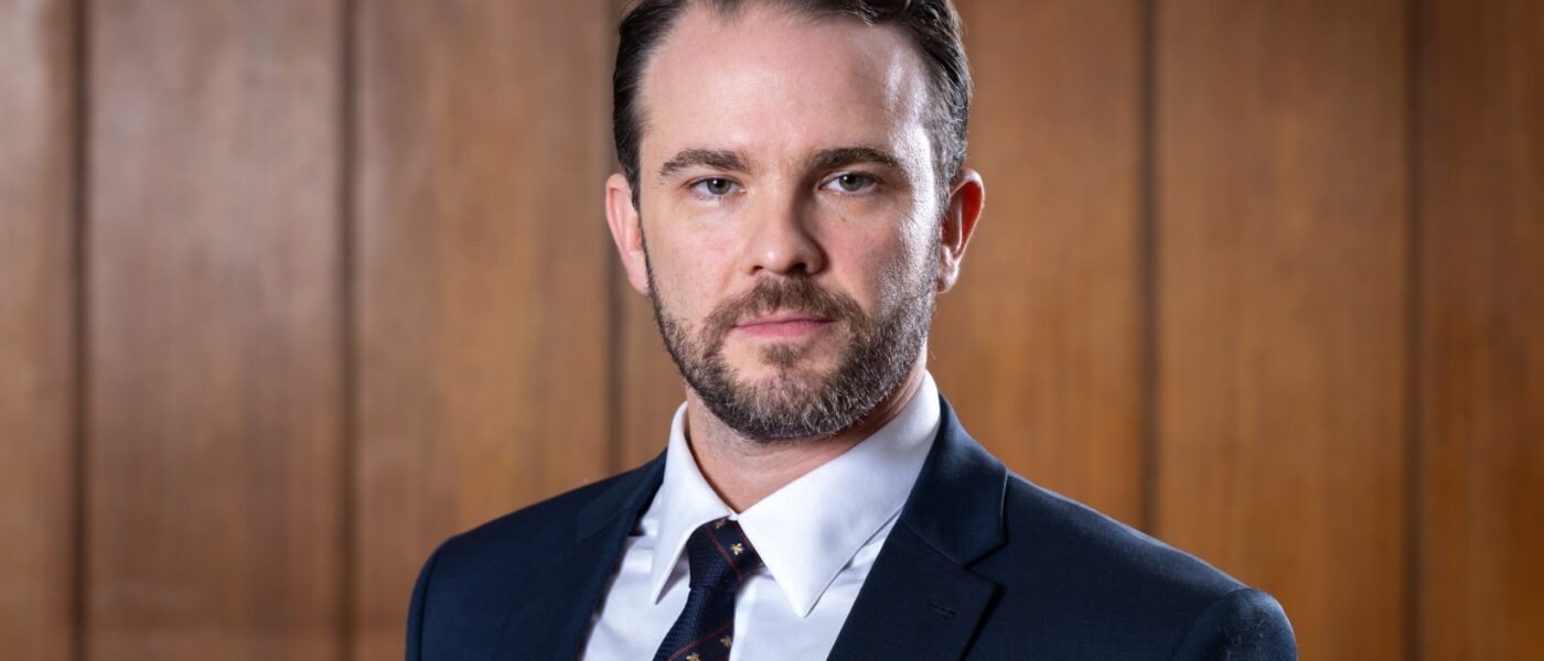 Trabalhador agora poderá sacar até 20% do FGTS para pagar dívidas; veja entrevista com ministro