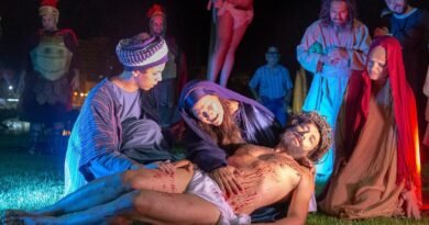 “As Sete Dores de Maria” segue com apresentações neste sábado