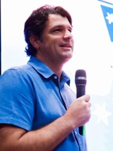 leo-bezerra-foto-renata-medeiros-225x300 Mais de 40 dias de festa: Leo Bezerra apresenta programação do São João Multicultural