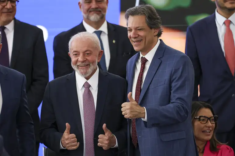 Haddad vira aposta do mercado financeiro para substituir Lula na eleição