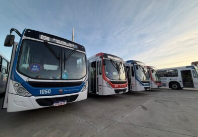 Prefeitura de Campina Grande entrega 20 novos ônibus para a população