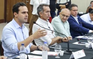 01-300x192 Governador Lucas Ribeiro e ministro Waldez Góes sobrevoam área afetada pelas chuvas e alinham ações com prefeitos