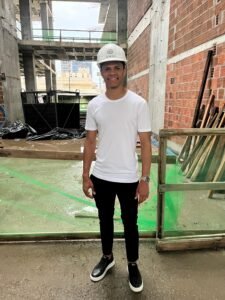 Douglas-Santos-no-OMNI-3--225x300 Convocado para a Copa 2026, Douglas Santos é investidor de projeto imponente da Paraíba 