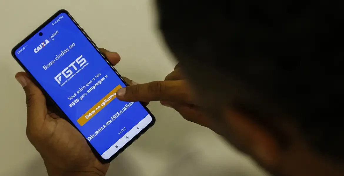 Desenrola Brasil: uso do FGTS para pagar dívidas começa nesta segunda Desenrola Brasil: uso do FGTS para pagar dívidas começa nesta segunda