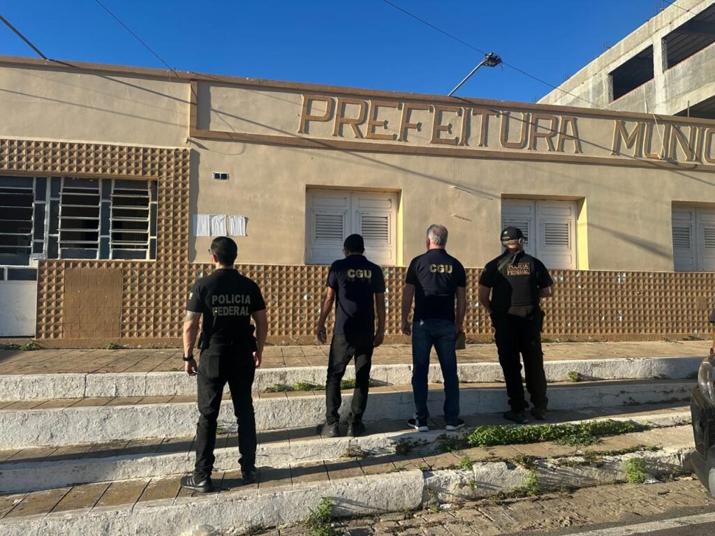 WhatsApp-Image-2026-05-07-at-07.31.04-1024x768 PF e CGU investigam crimes econômicos e contra Administração Pública no Sertão