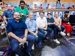 3-300x225 Leo Bezerra abre o Paraíba Junino, destaca organização do evento e presença do público que lotou arquibancadas