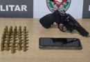Polícia Militar prende homem com tornozeleira eletrônica e apreende arma de fogo em Cabedelo Polícia Militar prende homem com tornozeleira eletrônica e apreende arma de fogo em Cabedelo