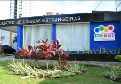 Celest realiza cerimônia de conclusão e entrega de certificados no Teatro Ednaldo do Egypto