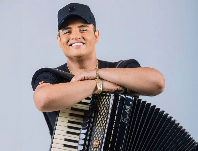 Hoje tem Nattanzinho Lima, Tarcísio do Acordeon, Raphaela Santos e Gitana Pimentel n’O Maior São João do Mundo Hoje tem Nattanzinho Lima, Tarcísio do Acordeon, Raphaela Santos e Gitana Pimentel n’O Maior São João do Mundo