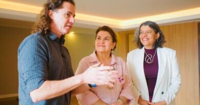 Ministra das Mulheres confirma a Veneziano a construção da Casa da Mulher Brasileira em Campina Grande