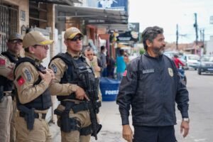 1-35-300x200 Polícia Civil desinstala câmeras clandestinas em ação integrada no Centro de João Pessoa