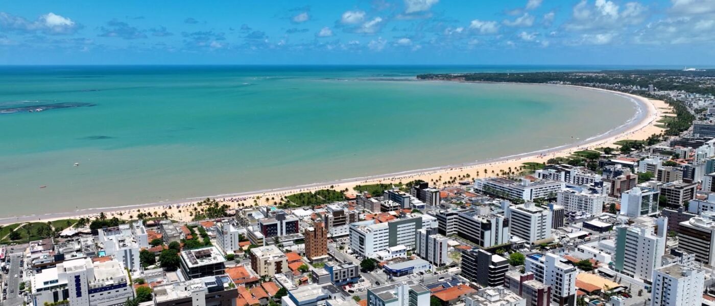 Quatro trechos do litoral da Paraíba estão impróprios para banho, aponta relatório da Sudema Quatro trechos do litoral da Paraíba estão impróprios para banho, aponta relatório da Sudema