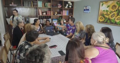 SECTI fortalece inclusão digital de idosos com o projeto TECH Itinerante em Campina Grande
